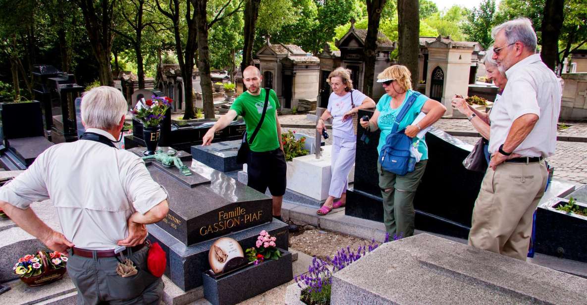 Paris: Famous Graves of Père Lachaise Small Group Tour - Famous Graves and Residents