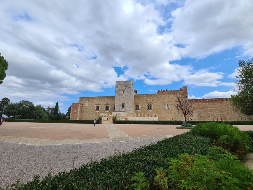 Perpignan : 1h Private Tour for Small Group - Your Passionate Local Guide