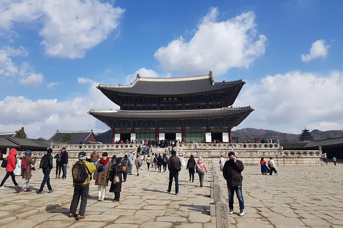 Seoul: Royal Palace Morning Tour Including Cheongwadae - What to Expect