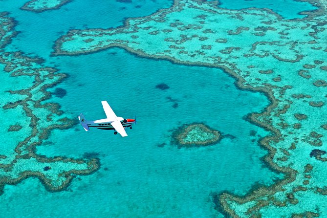 1-Hour Great Barrier Reef and Island Whitsundays Scenic Flight - Scenic Flight Overview