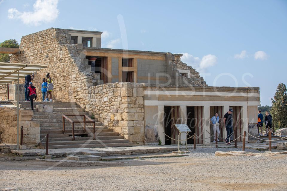 Crete: Knossos Palace - Full Description of the Palace