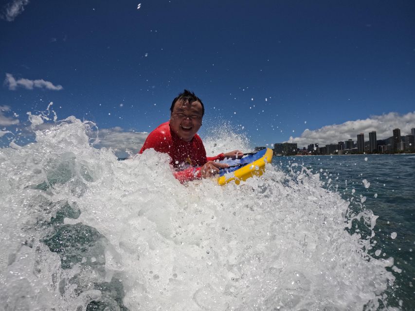 Family Bodyboarding: 1 Parent, 1 Child Under 13, and Others - Booking