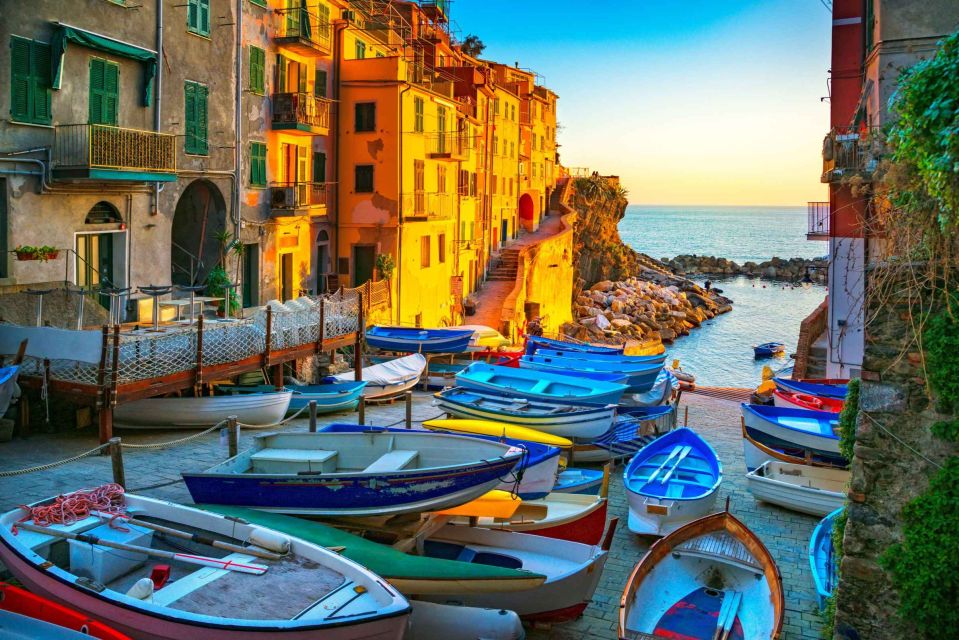 Florence to Cinque Terre Private Trip by Ferry or Train - Highlights