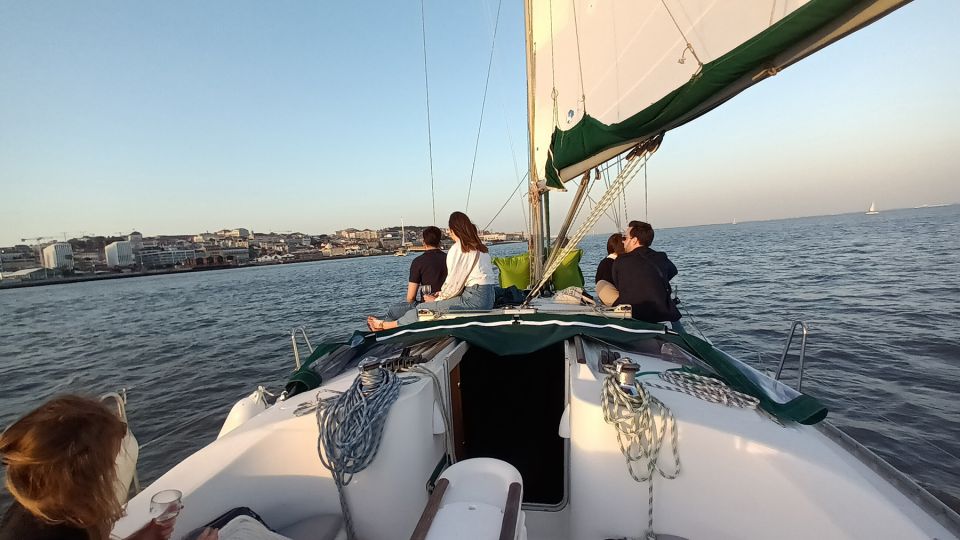 Lisbon: Sunset Cruise on the Tagus River With Welcome Drink - Booking Information