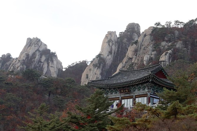 Outdoors In Seoul - Hiking in Seoul Made Easy