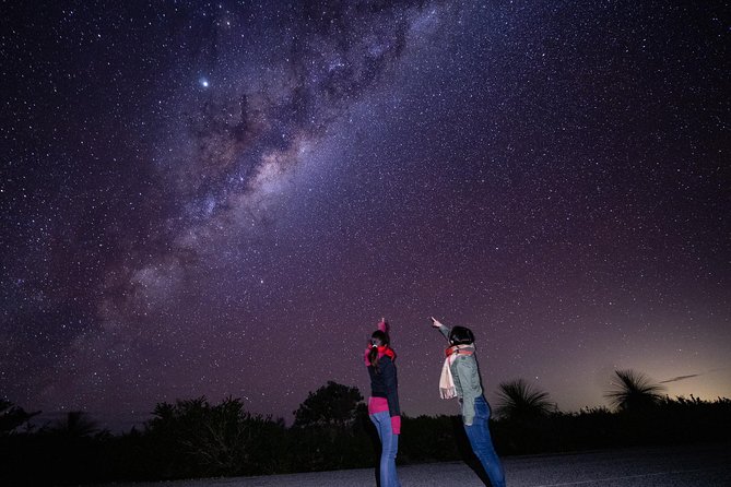 Pinnacles Desert Sunset Stargazing Tour - Sunset Dinner and Wine Experience