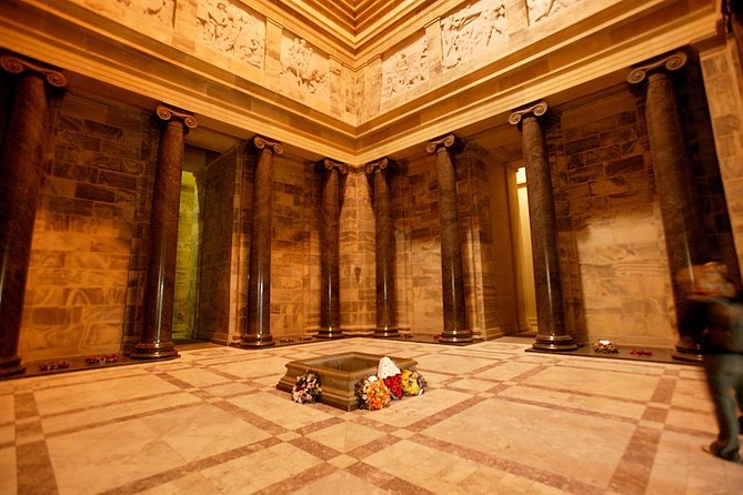 Shrine of Remembrance Cultural Guided Tour in Melbourne - What to Expect on Your Tour