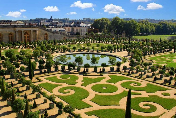 Versailles Private Round-Trip Luxury Transfer From Paris - Pricing Details