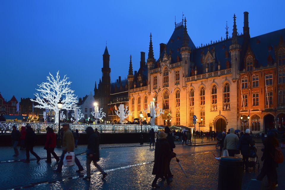 Christmas Magic in Bruges - Walking Tour - Chocolate Delights and Festive Cheer