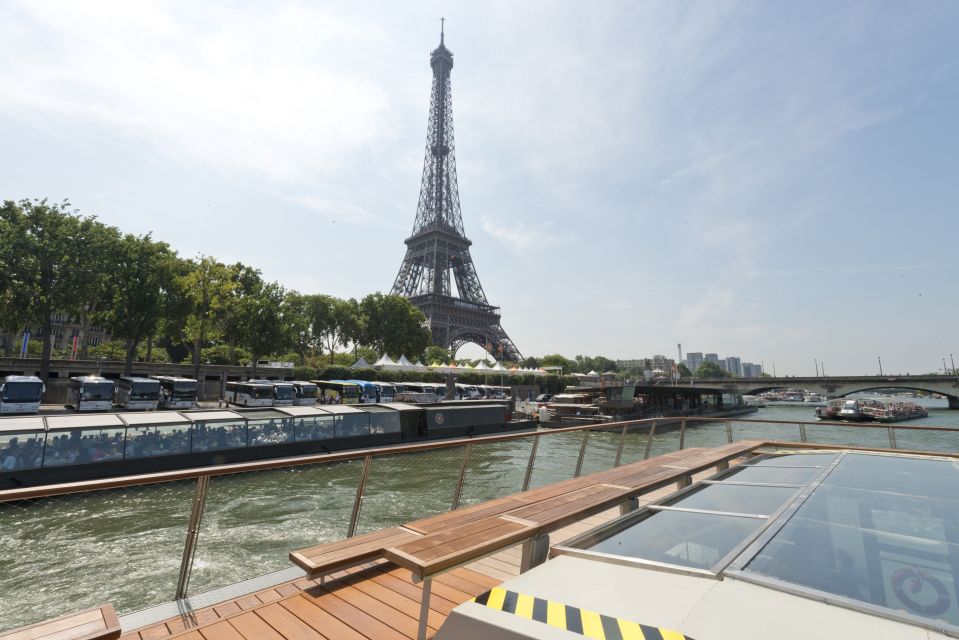 Paris: 1-Hour Sightseeing Cruise and Bistro Lunch - Customer Reviews