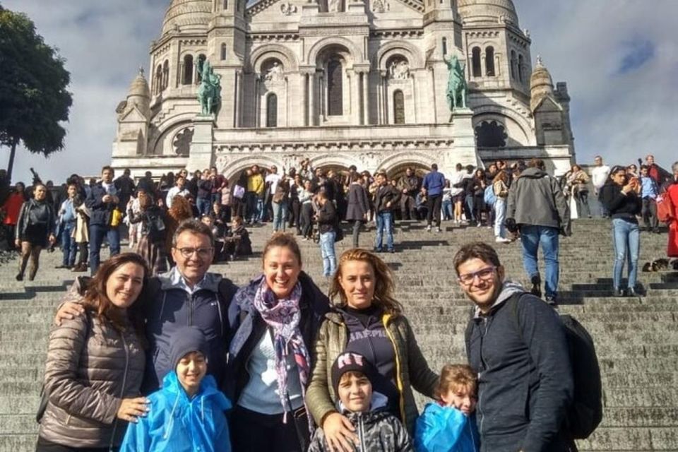 Paris : Montmartre Private Walking Tour - Montmartres Rich History Unveiled