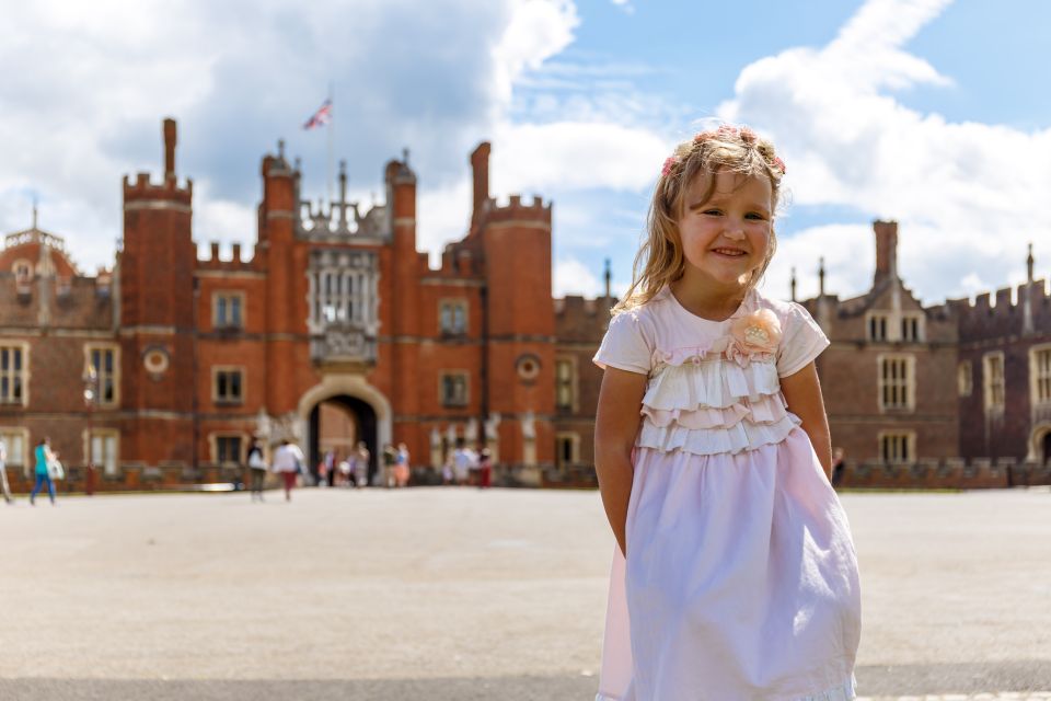 Skip-The-Line Hampton Court Palace From London by Car - Inclusions