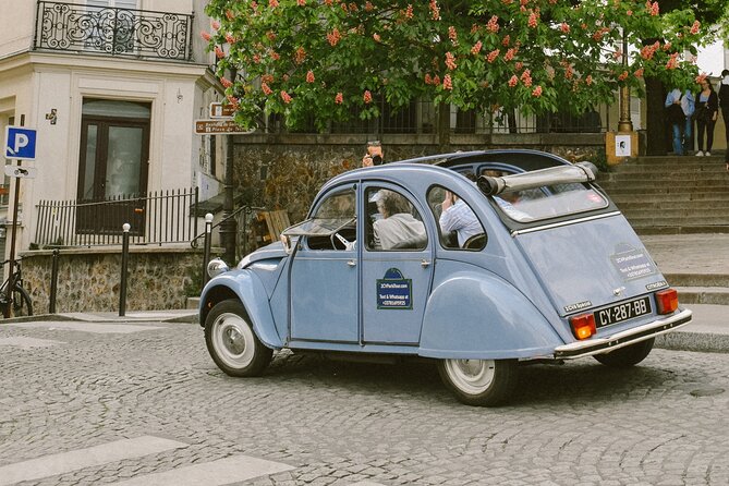 Small Group Walking Tour in Montmartre - Cancellation Policy