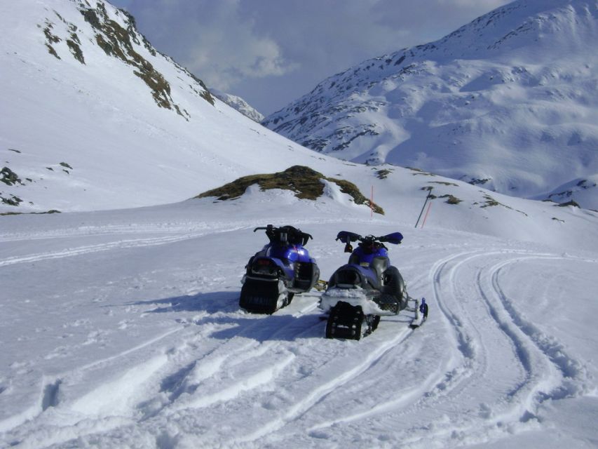 Snowmobile Tour Madesimo / Splügen Pass (Daytrip St. Moritz) - Private Group Services