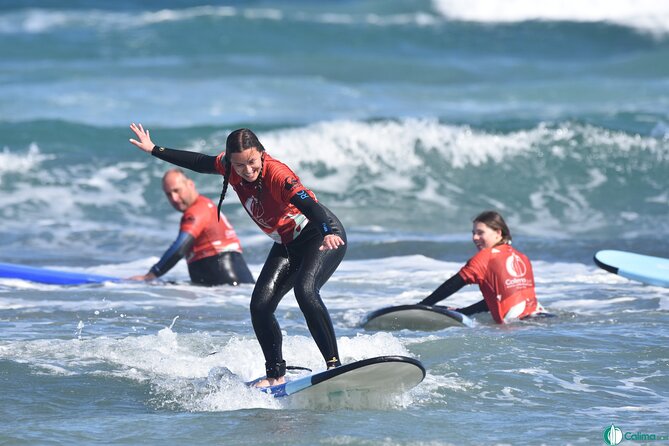 Surf Lessons in Famara 9:15-14:30h (4 Hours of Class) - Meeting Point