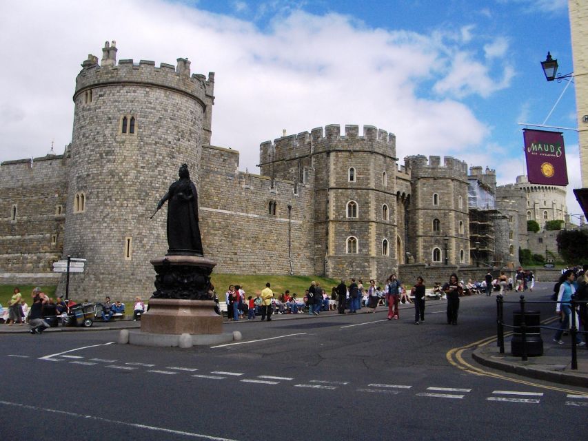 Windsor Castle Private Tour With Admission - Know Before You Go