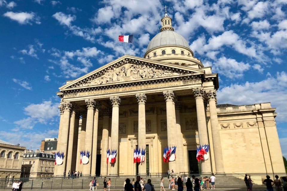 Emily in Paris Guided Walking Tour - What to Expect on the Tour