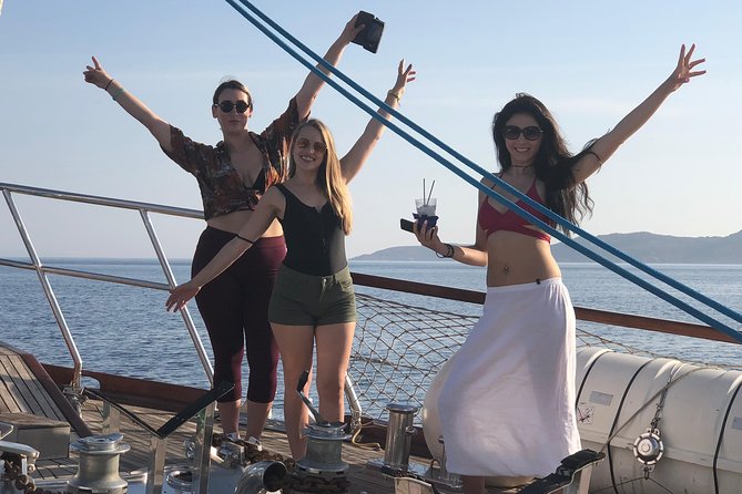 Mykonos Alternative Sunset Sail Aperitivo for Adults-Only (Free Transfers) - Common questions