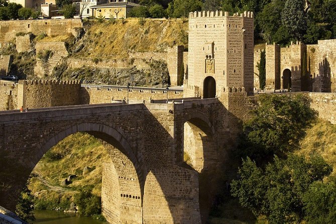 Toledo Tour With Cathedral, St Tome Church & Synagoge From Madrid - Tour Experience Insights