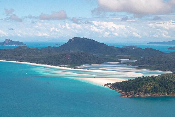 Whitehaven From Above - 30 Minute Whitsunday Helicopter Tour - Reviews and Ratings Summary