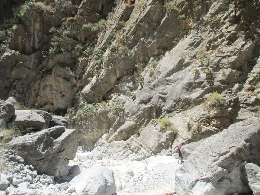 Crete: Private Guided Trek to Samaria Gorge With Transfer - Common questions