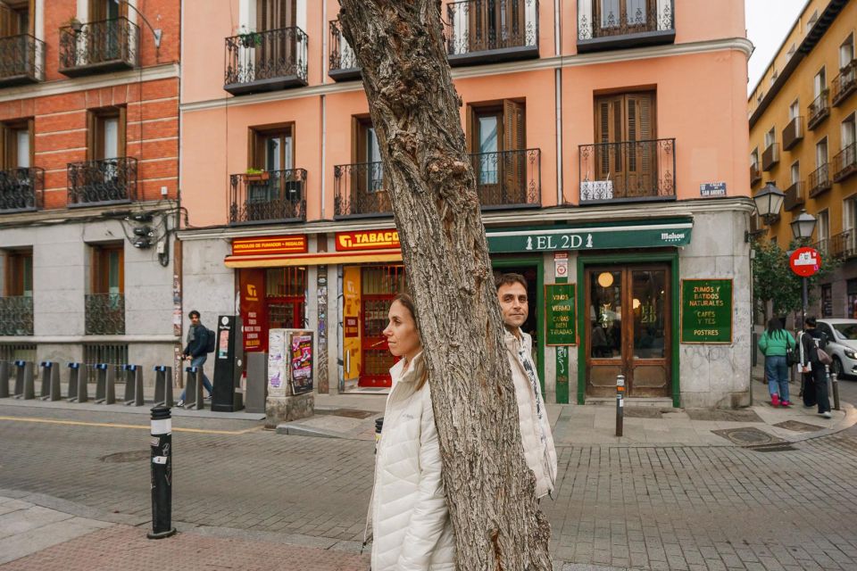 Madrid: Proposal Photoshoot for Couples - Common questions