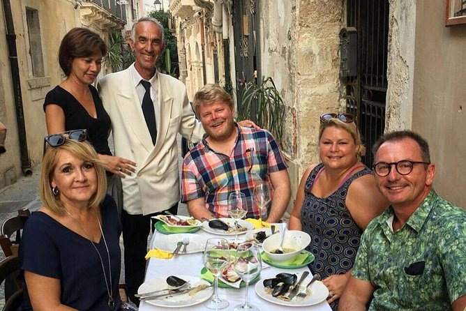 Siracusa Food and Wine Tour (Small Group) - Common questions