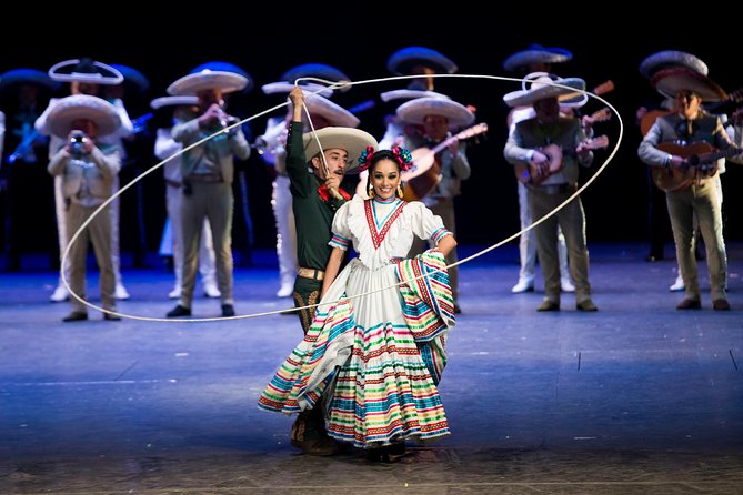 Small Group: Discover the Folkloric Ballet of Mexico - Final Words