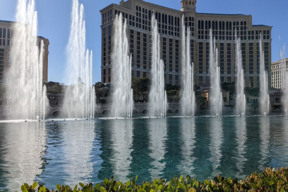 Las Vegas Strip: Self-Guided Walking Audio Tour - Key Points