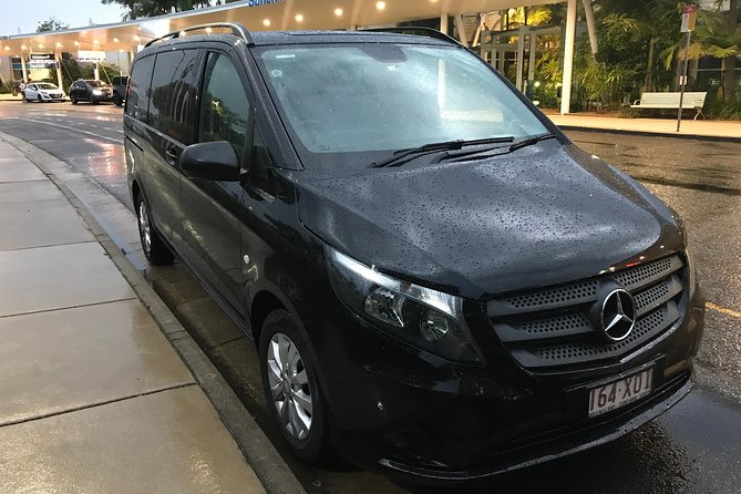 Private Transfer FROM Sydney Airport to Sydney CBD for 1 to 2 Pax - Key Points